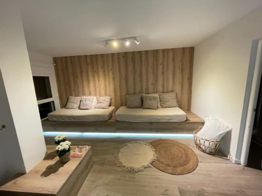 Precioso Apto Miami Primera Linia Playa Cala De Las Sirenas, Con Wifi Y Netflix, Adecuado Para Teletrabajar Миами-Плайя Экстерьер фото