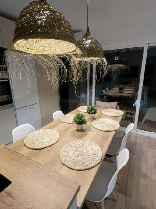Precioso Apto Miami Primera Linia Playa Cala De Las Sirenas, Con Wifi Y Netflix, Adecuado Para Teletrabajar Миами-Плайя Экстерьер фото