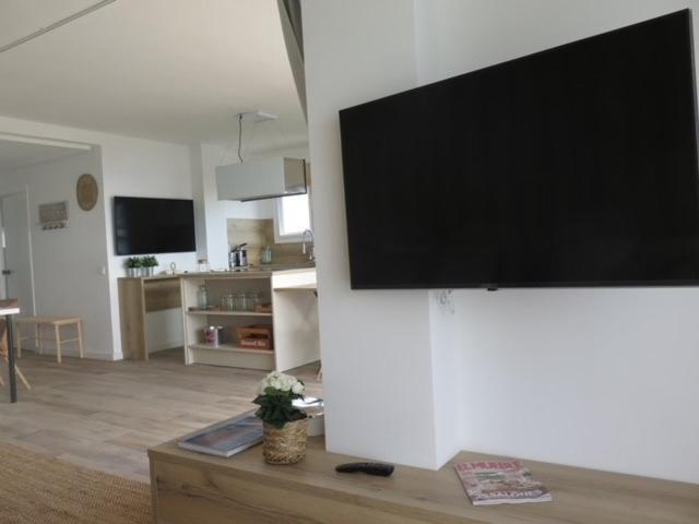 Precioso Apto Miami Primera Linia Playa Cala De Las Sirenas, Con Wifi Y Netflix, Adecuado Para Teletrabajar Миами-Плайя Экстерьер фото