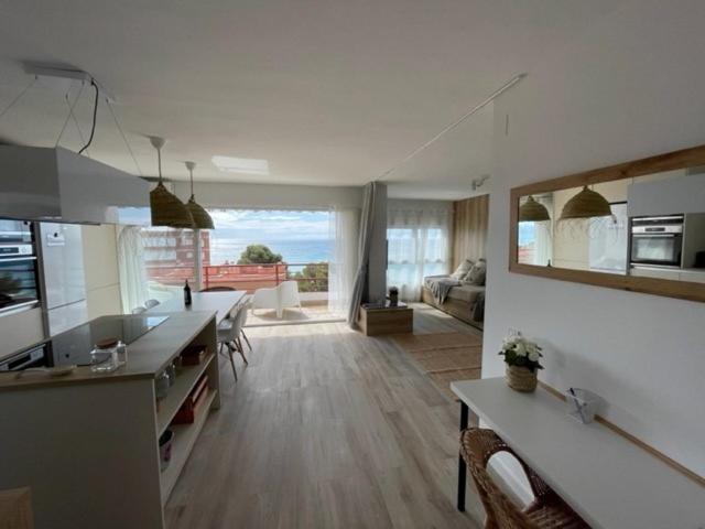 Precioso Apto Miami Primera Linia Playa Cala De Las Sirenas, Con Wifi Y Netflix, Adecuado Para Teletrabajar Миами-Плайя Экстерьер фото
